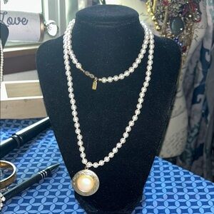 Vintage 1928 glass or real pearl???? and goldtone locket.